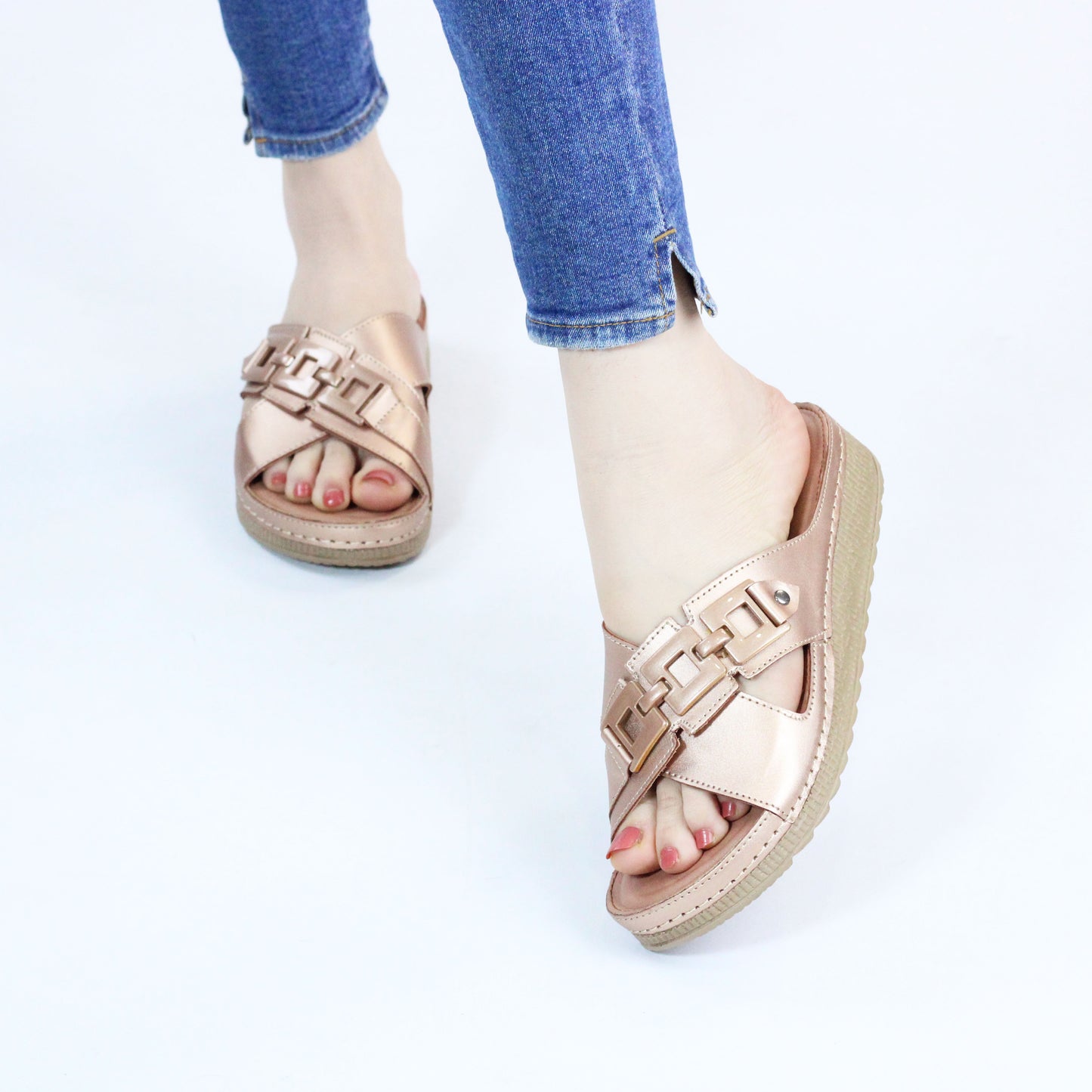 SDL FEM YZ 122