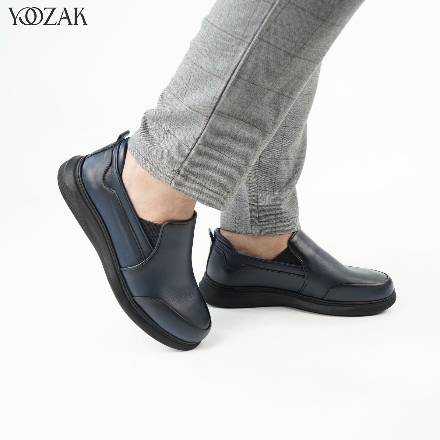 CHAUSS HOM YZ 675