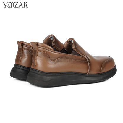 CHAUSS HOM YZ 675