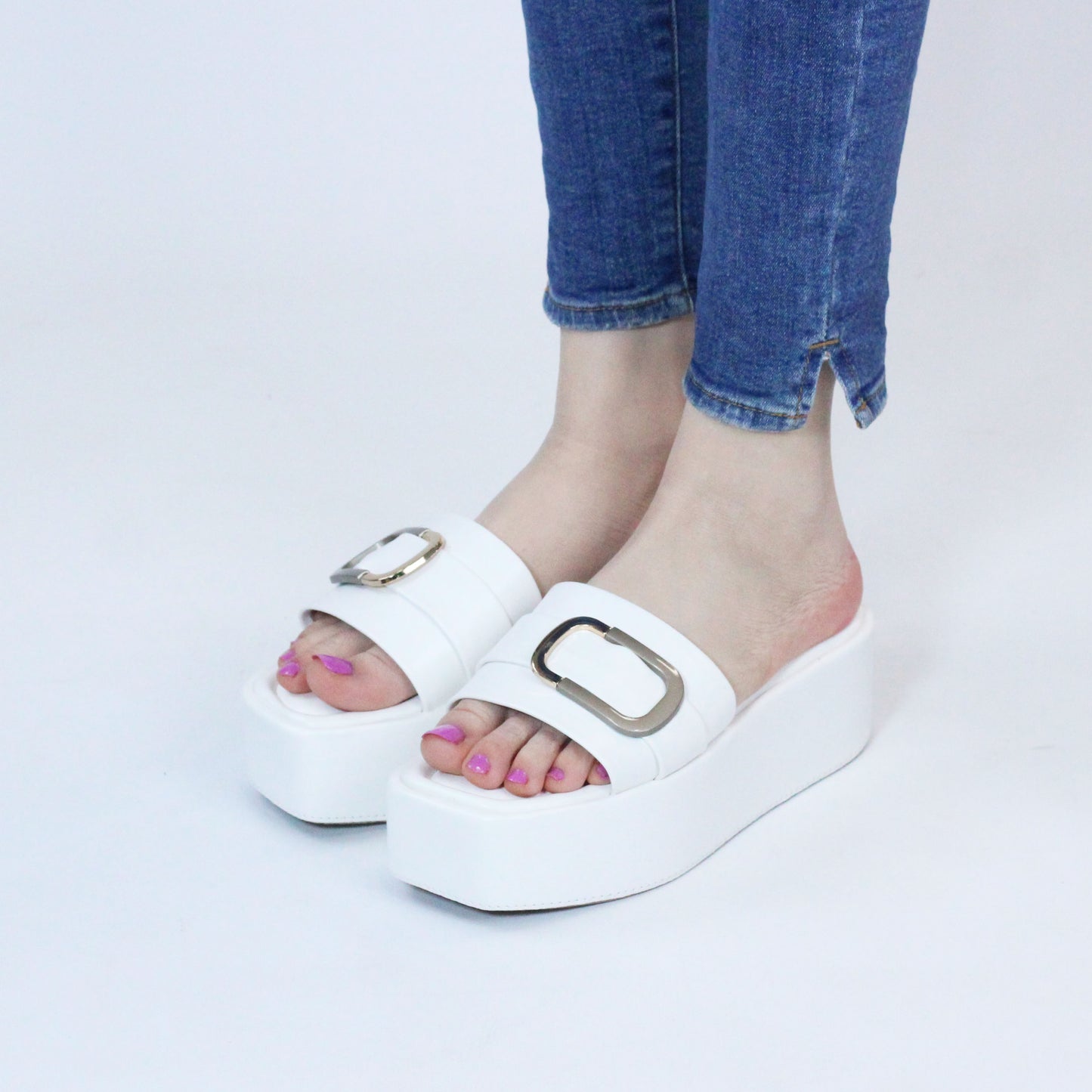 SDL FEM YZ484